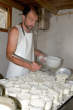 20120801_121144 Preparazione delle ricotte.jpg